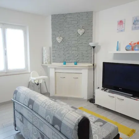 Casa Mariuccia 度假居 *